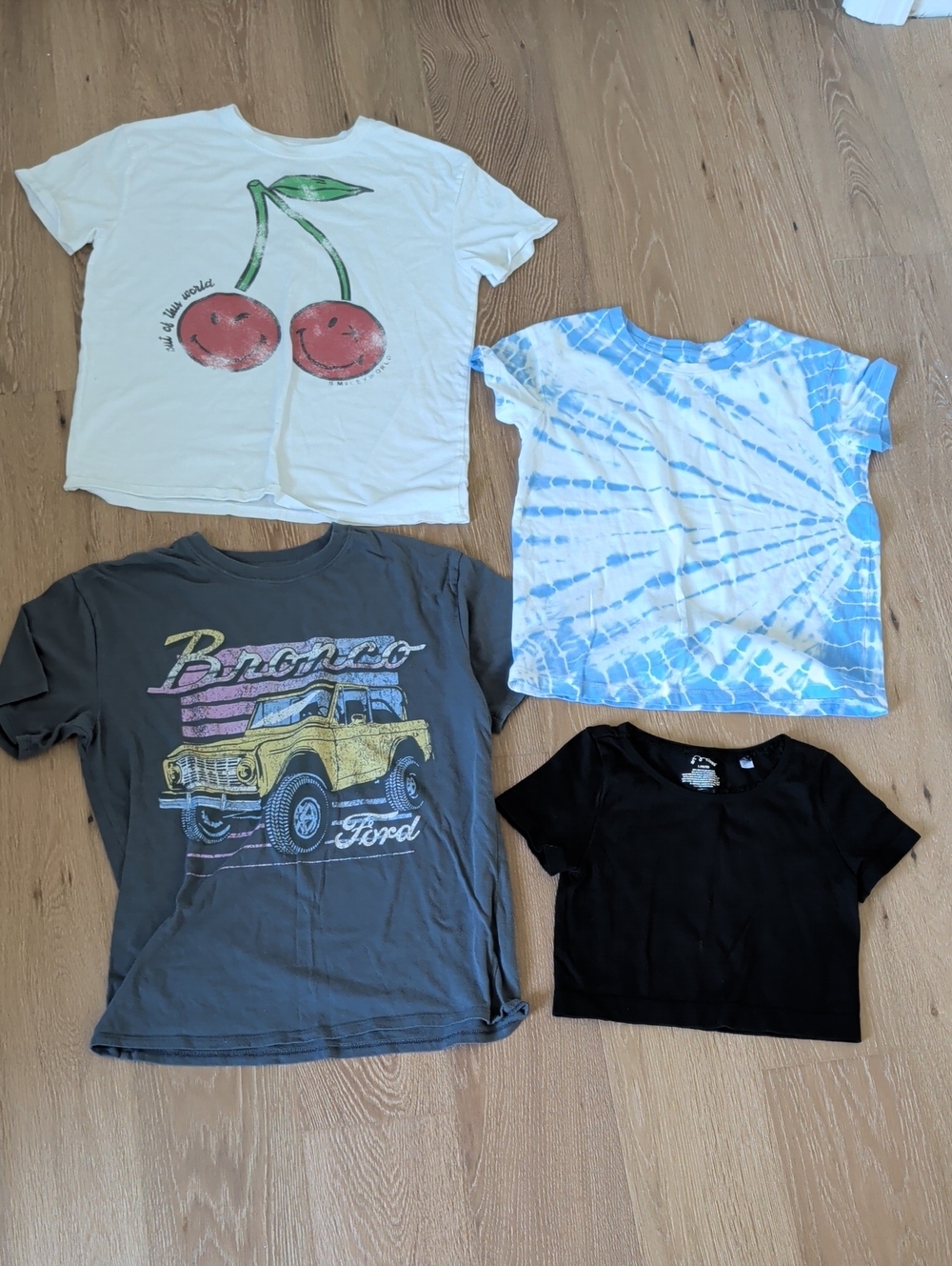Girls L(10/12)  TOPS bundle